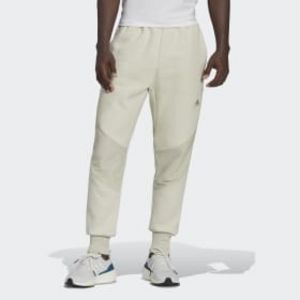 Προσφορά Botanically-Dyed Pants για 46,75€ σε Adidas