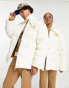 Προσφορά Adidas Originals 'adicolor 70s' unisex monogram puffer jacket in off white για 158,7€ σε Asos