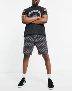 Προσφορά Jaded London skater fit shorts in black textured denim για 22€ σε Asos