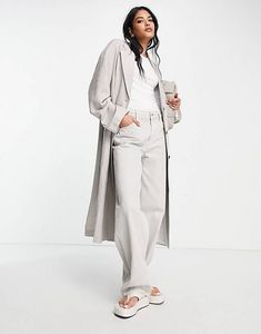 Προσφορά Topshop longline pinstriped linen blazer in beige για 340,53€ σε Asos