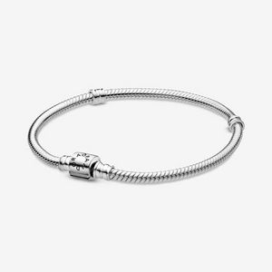 Προσφορά Pandora Moments Barrel Clasp Snake Chain Bracelet για 59€ σε Pandora